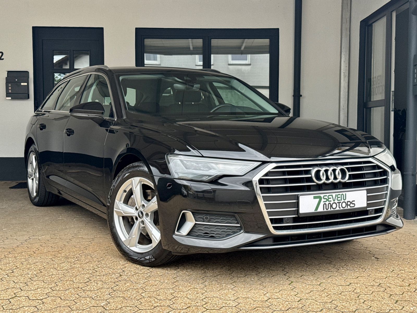 Audi Audi A6 Avant 35 TDI LED Navi Sportsitze Kam AHK B