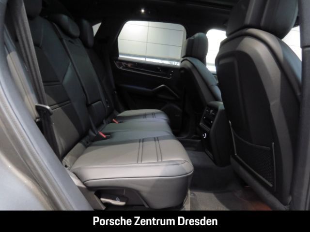Porsche Cayenne - Bild 17