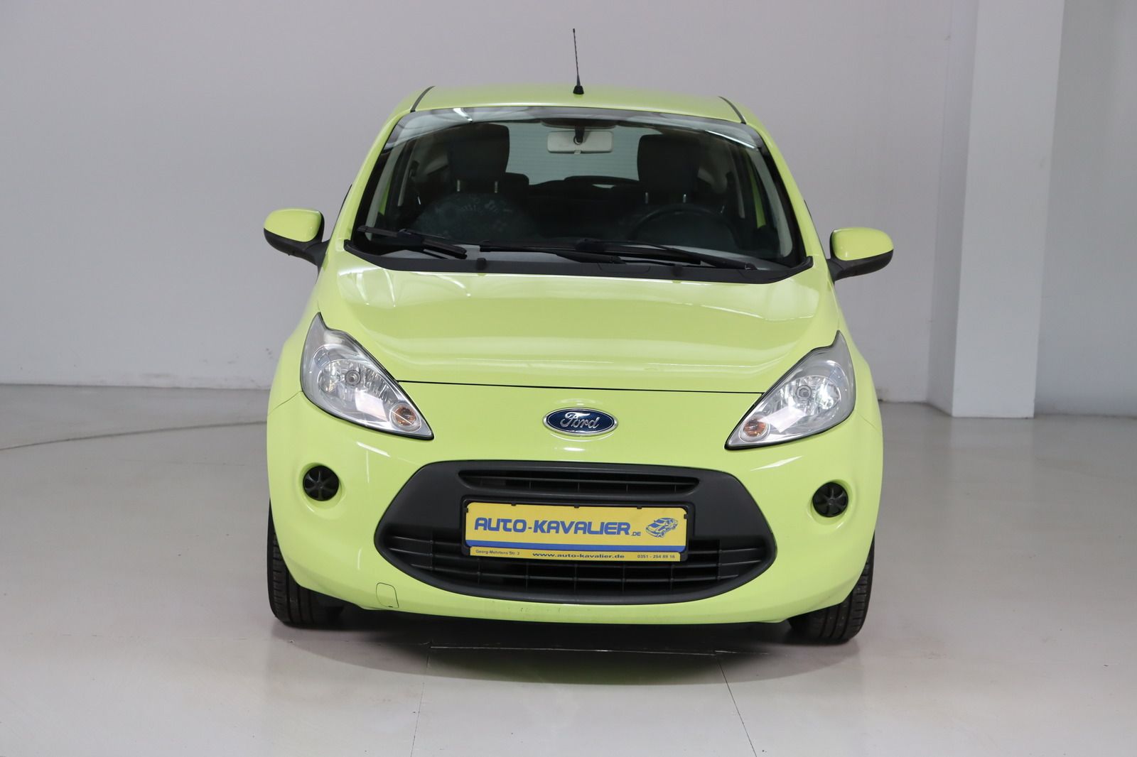 Fahrzeugabbildung Ford Ka 1.2 * 8-fach bereift * HU/AU bis 07.2026
