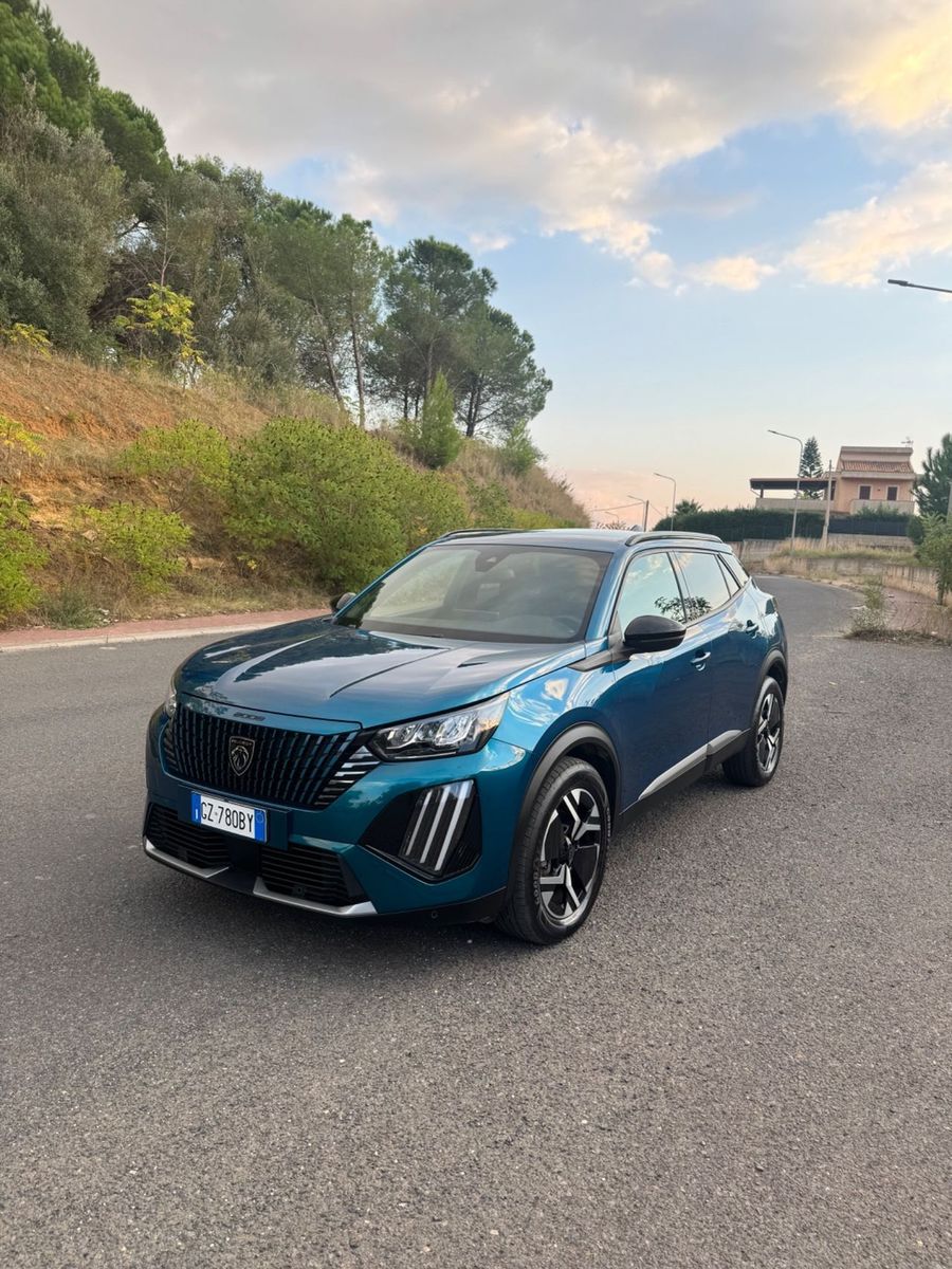 Peugeot 2008 PureTech 100 S&S Allure imagem 3