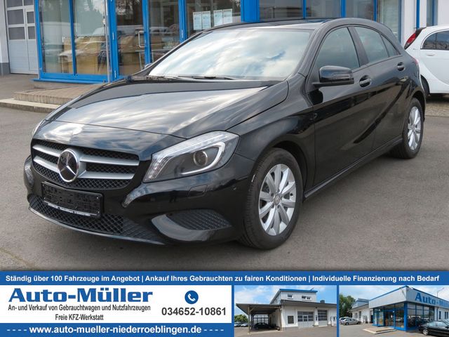 Mercedes-Benz A 180 BlueEfficiency Bi-Xenon Navi 1. Hand