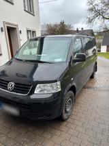Volkswagen VW T5 Caravelle langer Radstand - Volkswagen T5: Langer Radstand
