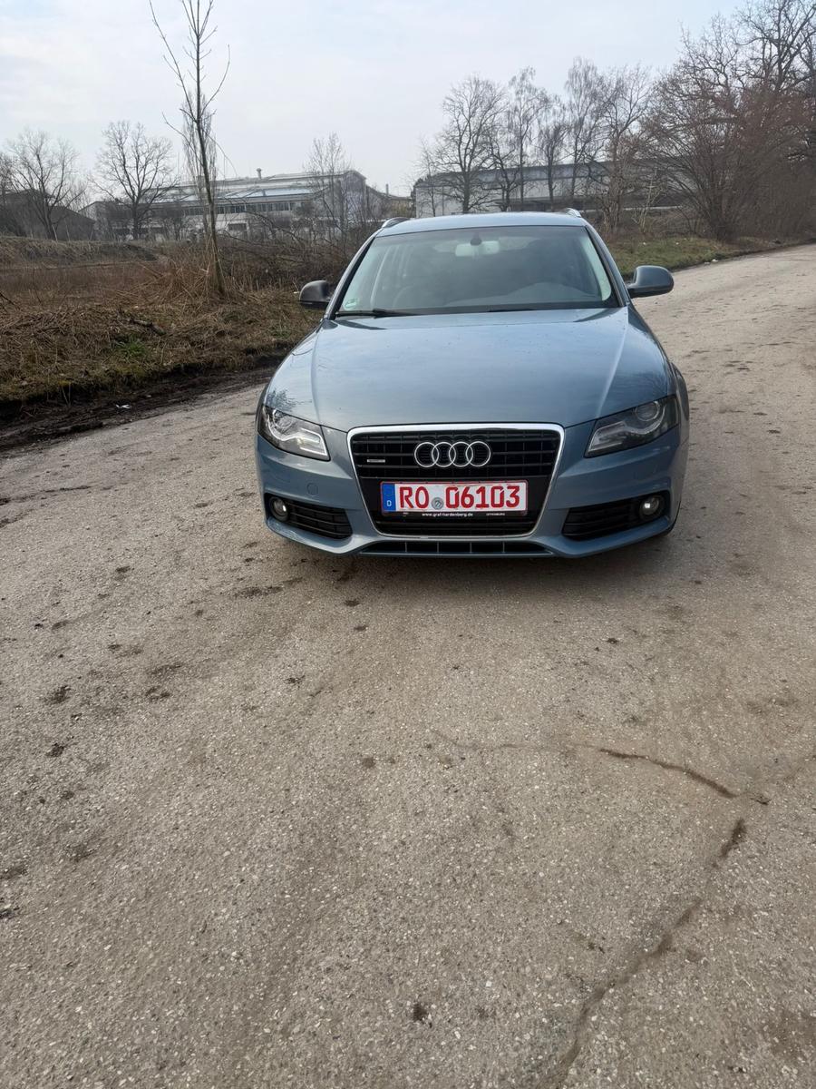 Audi A4 Avant Ambiente quattro