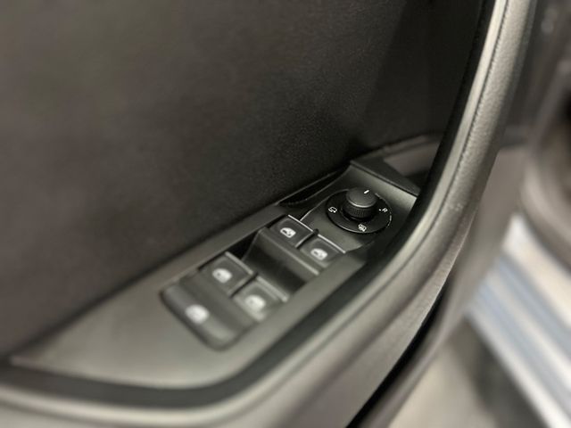 Skoda SUPERB STYLE/ 1.HAND/ GARANTIE/ PANO/ ASSIST. Skoda SUPERB STYLE/ 1.HAND/ GARANTIE/ PANO/ ASSIST.