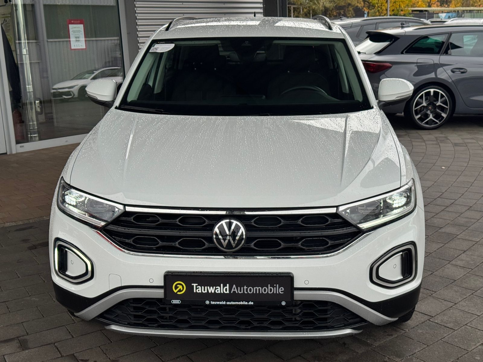 Volkswagen T-Roc - Bild 3