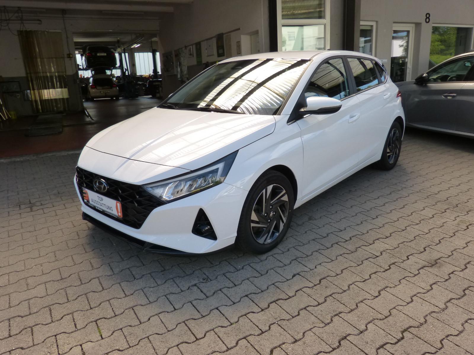 Hyundai i20 VOLL-LED ALU APPLE KLIMAAUT SHZ LHZ KAMERA