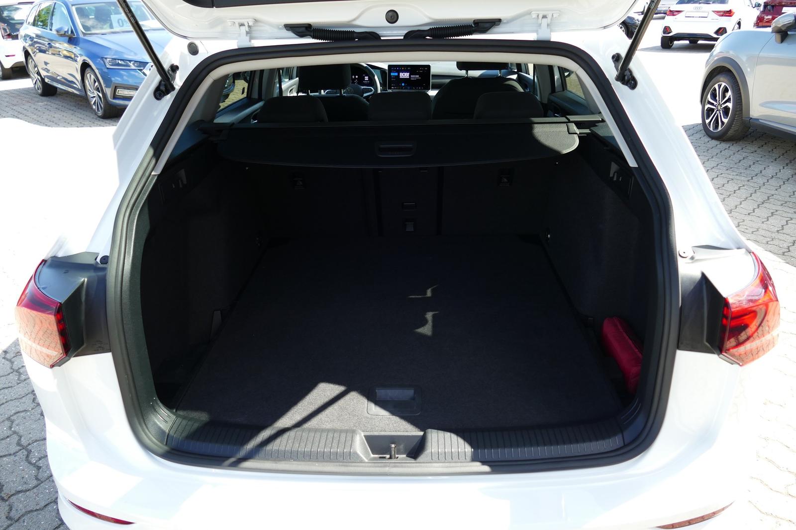 Volkswagen Golf VIII Variant 1.5 TSI Life LED ACC Tempomat, миниатюра 24