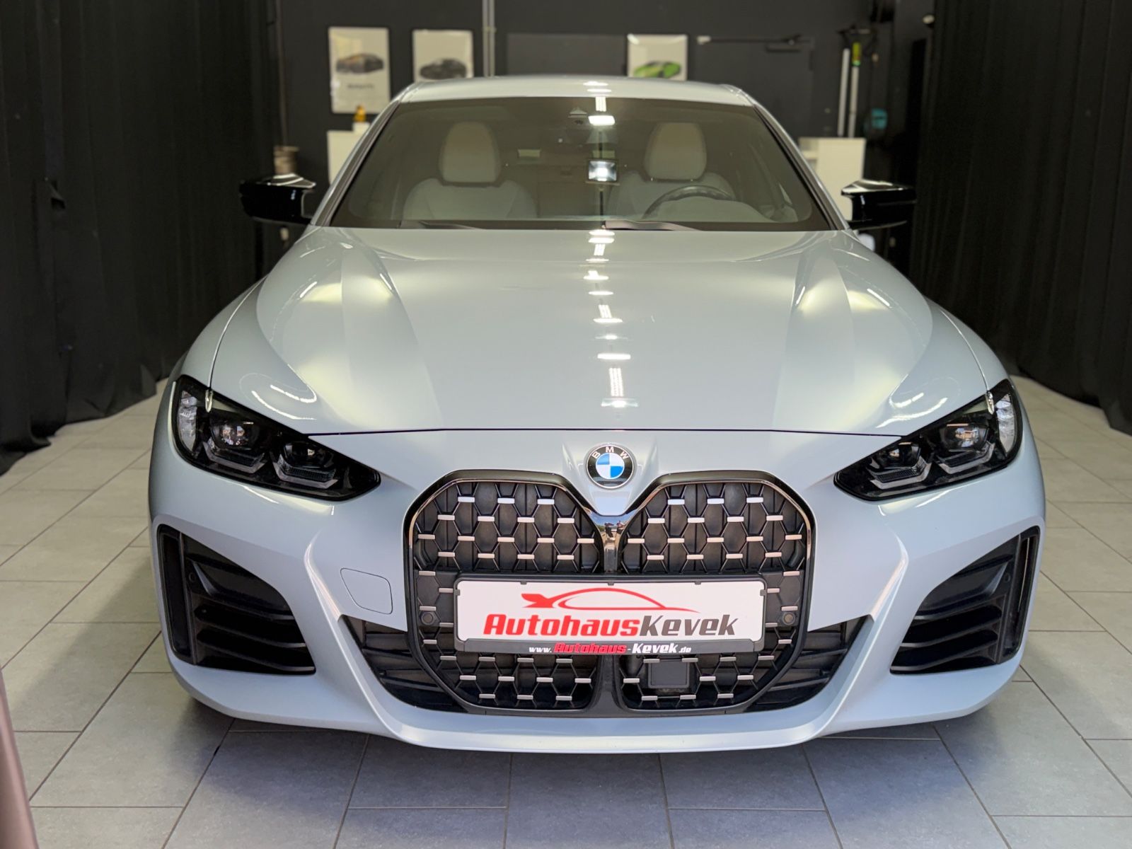 Fahrzeugabbildung BMW M440i Gran Coupe M-PAKET PRO|H&K|1.HAND