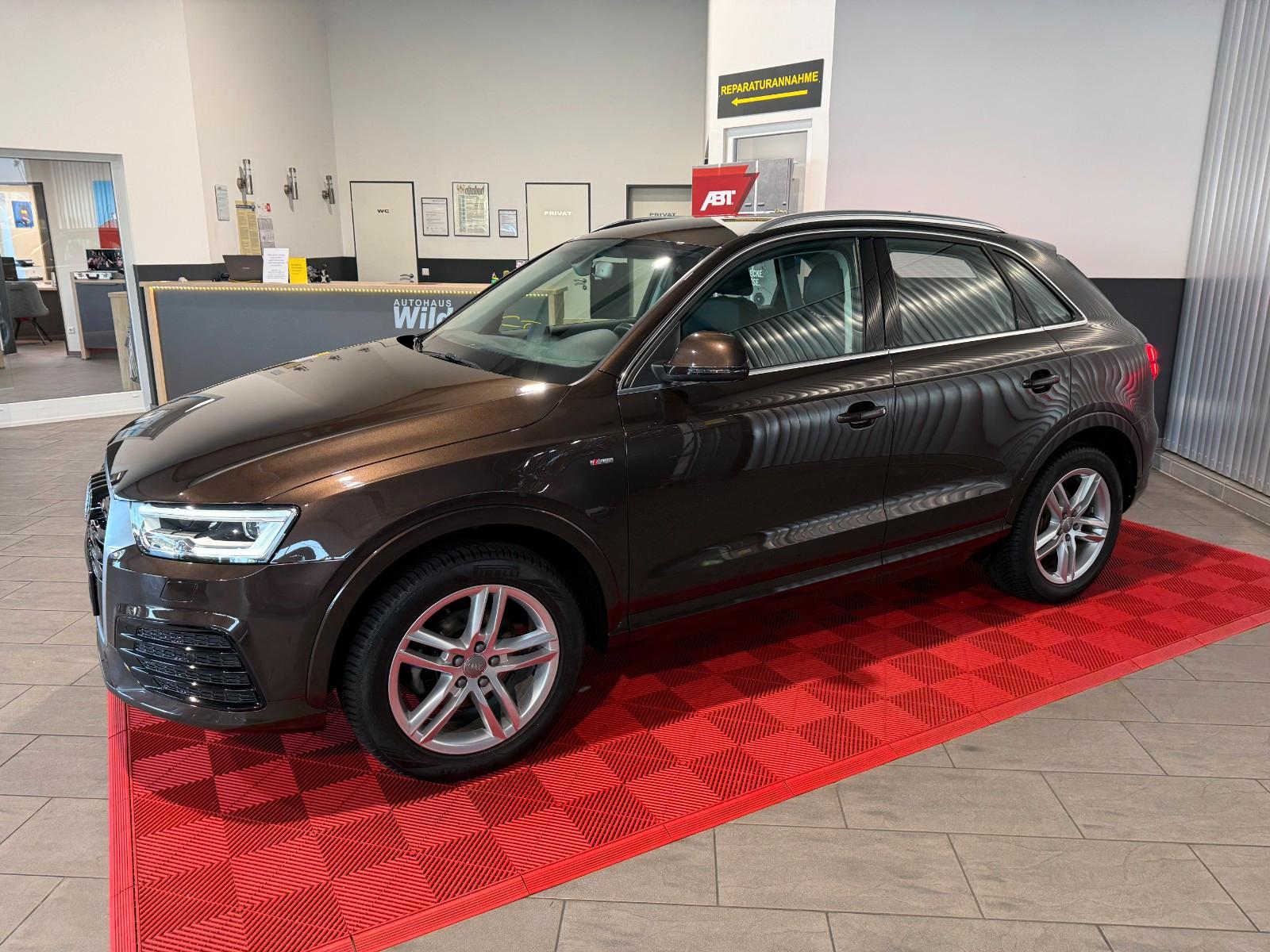 Audi Q3  S Line Sport  LED AHK  Navi