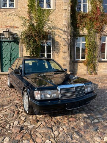 Mercedes-Benz Mercedes 190E