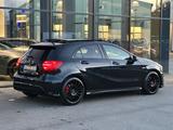 Mercedes-Benz A 45 AMG 4MATIC 2.HA/H&K/PANO/R-CAM/19LM - gebrauchte Mercedes-Benz A-Klasse aus dem Jahr 2015