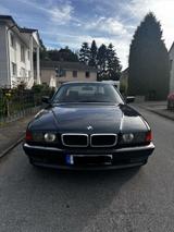 BMW 728i, ALLES FRISCH GEMACHT - BMW 728 aus 1998