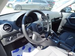 Fahrzeugabbildung Audi A3 1.6 TDI Attraction Automatik *1-HAND / SCHECK