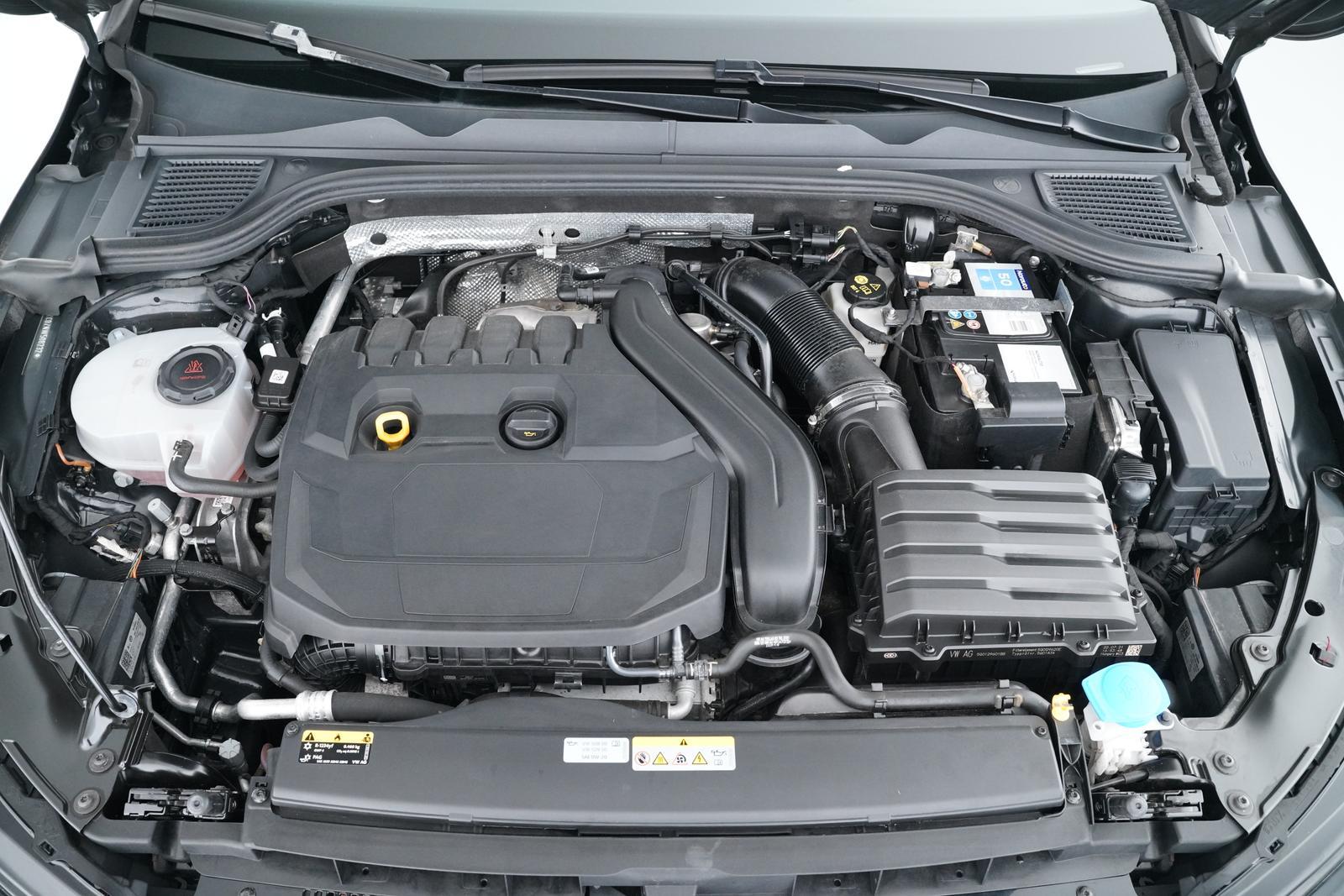 Volkswagen GOLF LIFE 1.5eTSI DSG RÜCKFAHRKAMERA+HEAD-UP uvm