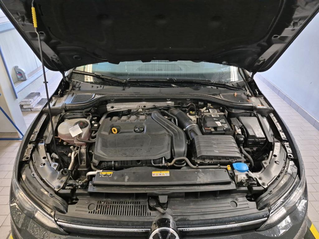 Volkswagen Golf 1.5 TSI Style AHZV anklappbar IQ.Light ACC, миниатюра 6