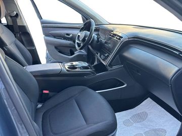 Hyundai TUCSON - 11
