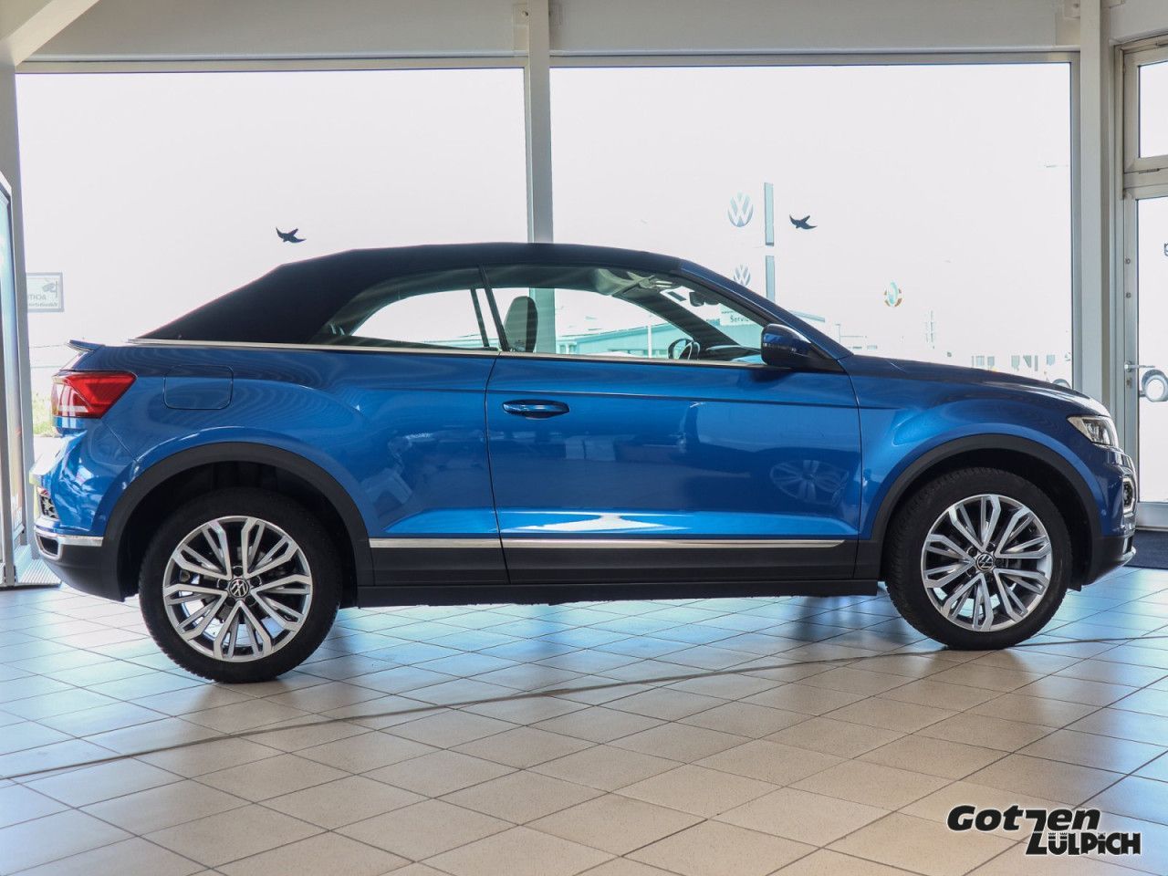 Fahrzeugabbildung Volkswagen T-Roc Cabriolet Style 1.5 TSI Navi Leder LED