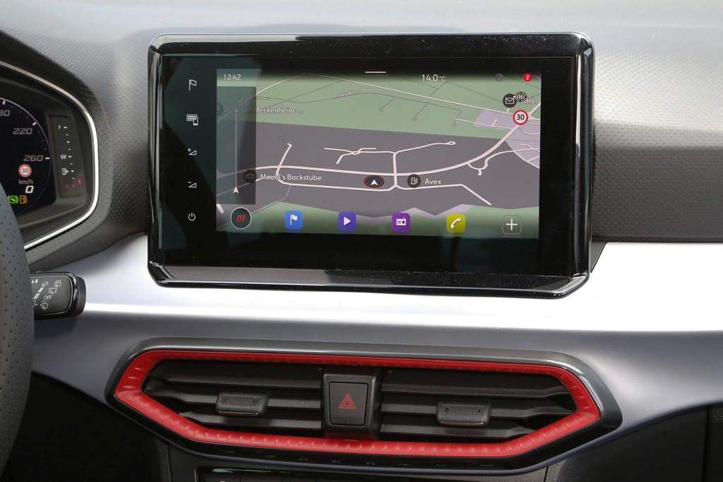 Seat Ibiza 1.0 TSI DSG FR 18" LED Kamera Navi