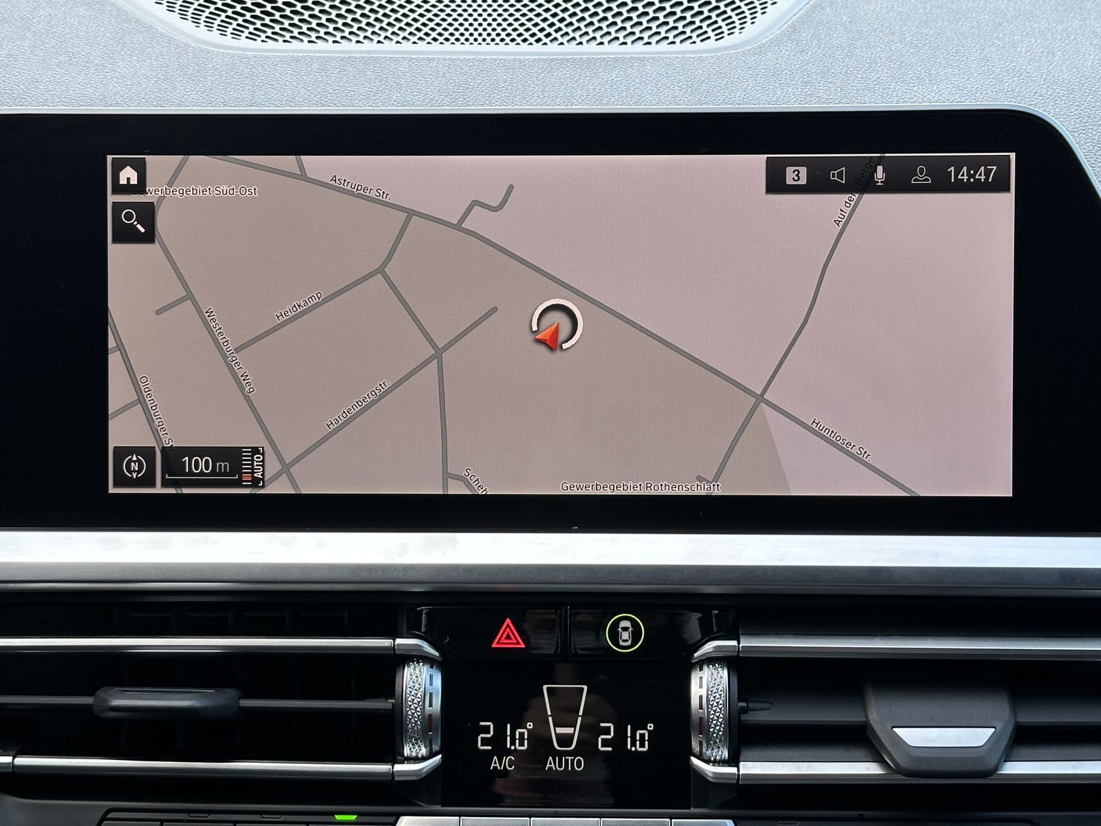 Fahrzeugabbildung BMW 420d Coupé Sport-Aut. M-Sport NAV+LASER+HEAD-UP