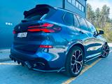 BMW X5 xDrive40i - - blaue BMW X5