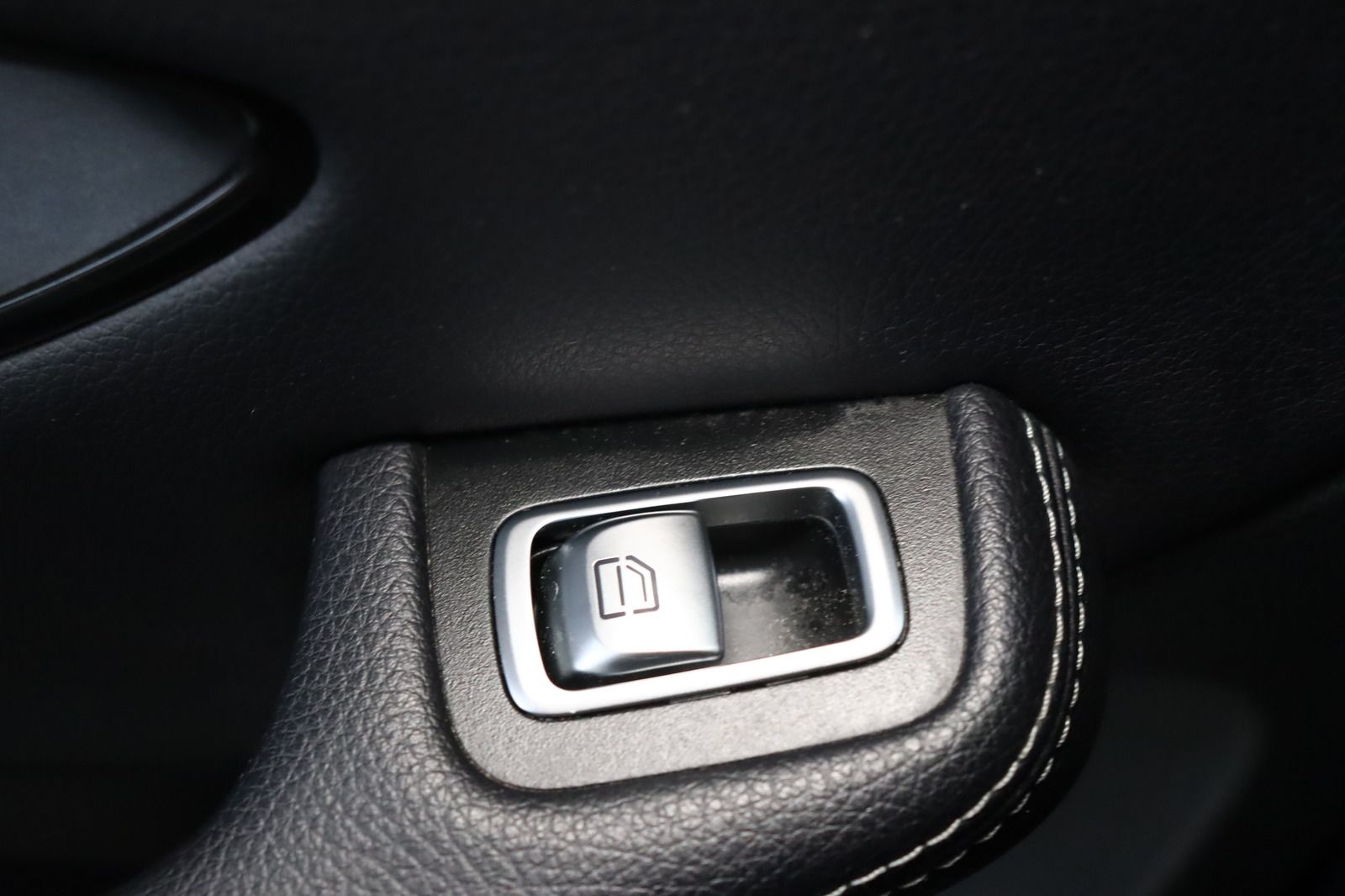 Fahrzeugabbildung Mercedes-Benz GLC 350 QE 4Matic * AMG-Paket * LED *