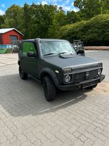 Lada Niva 1,7i - Lada Niva in Hamburg