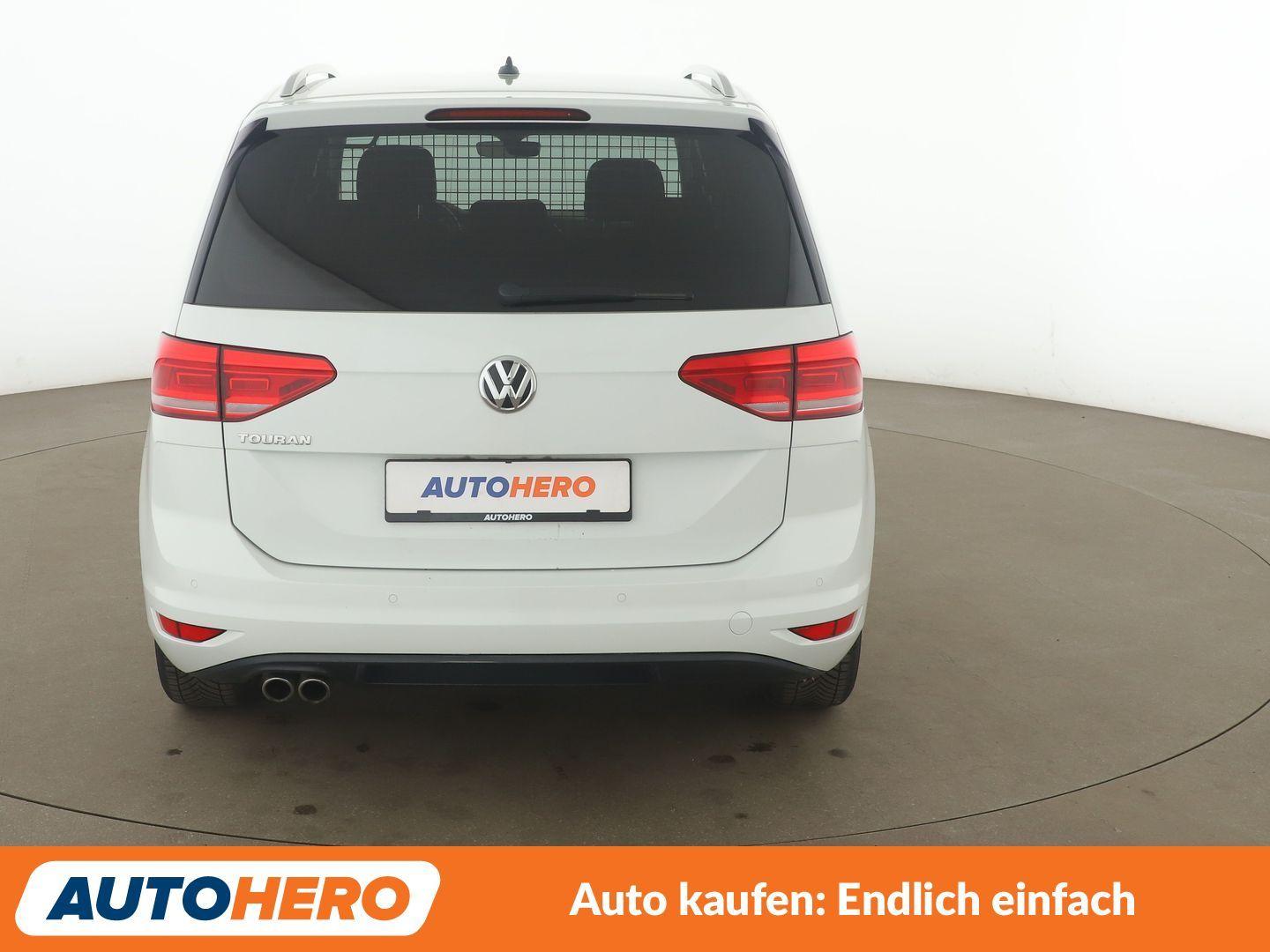 Volkswagen Touran 2.0 TDI Highline BlueMotion Aut.*ACC*PDC