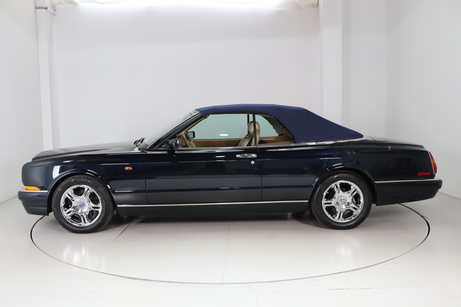 Fahrzeugabbildung Bentley Azure Mulliner Cabriolet * Top-Zustand