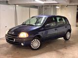 Renault Clio 2 1.2 RXE - Renault Clio: Rxe