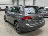Volkswagen Tiguan 1.4 TSI DSG Comfortline ACC NAVI CLIMATR - Pickups mit Unfallschaden