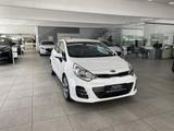 Kia Rio 1.2 84PS Spirit Klima,Pdc,Shz - Kia Rio in Solingen