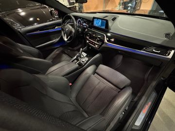 BMW 520 - 12