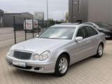 Mercedes-Benz E 200 CDI/2.Hd/Schiebedach/S-Heft/Tempomat/MFL/ - gebrauchte Mercedes-Benz E 200 aus dem Jahr 2004
