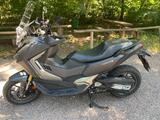 SYM ADX-TG 400 erst 1.437 Km - SYM VON 251 BIS 500 CCM