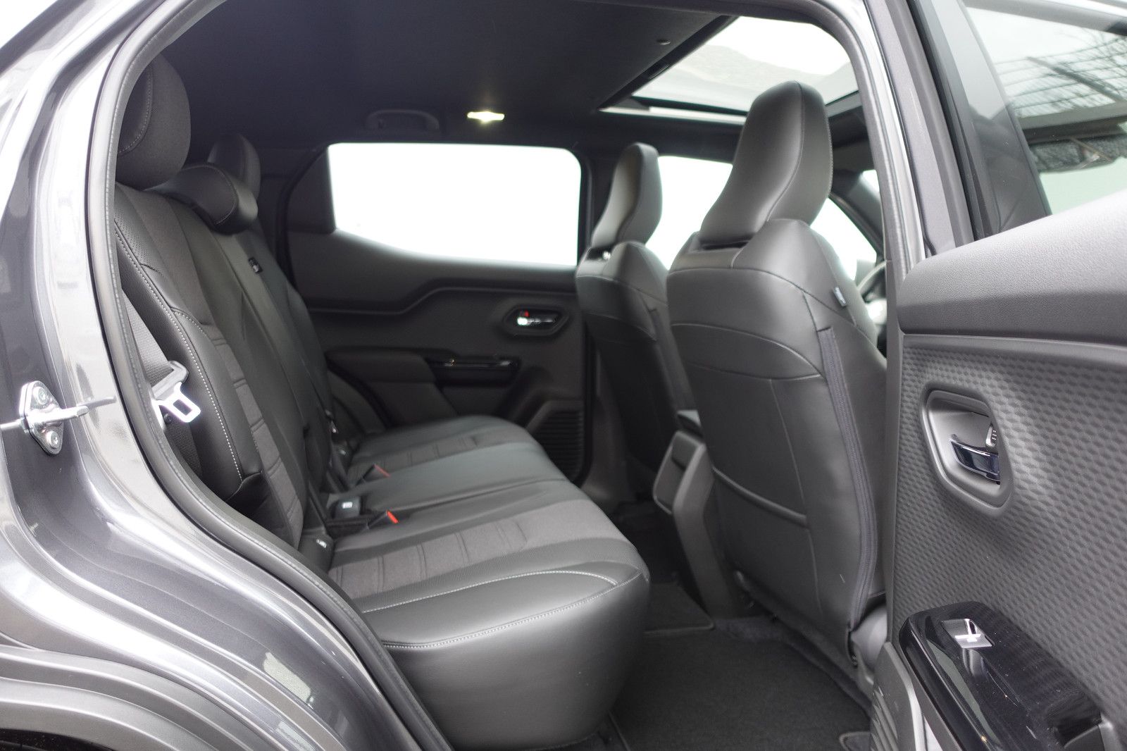 Fahrzeugabbildung Suzuki e Vitara 61kWh Comfort+ Allgrip,Navi,Pano,Kamera