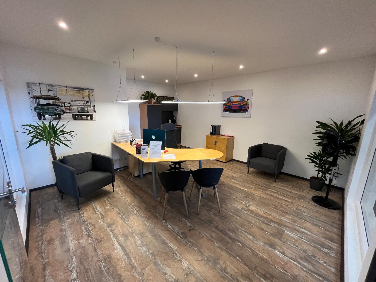 showroom-image-main