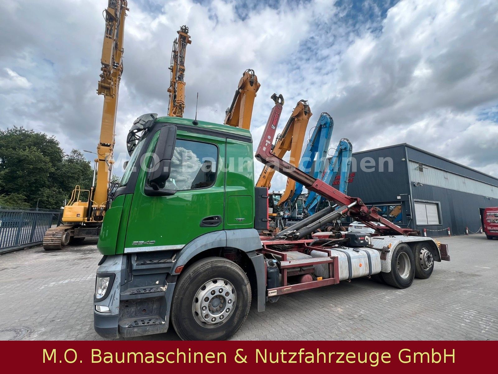 Fahrzeugabbildung Mercedes-Benz Antos 2543/Euro 6/Hiab XR 21S59/