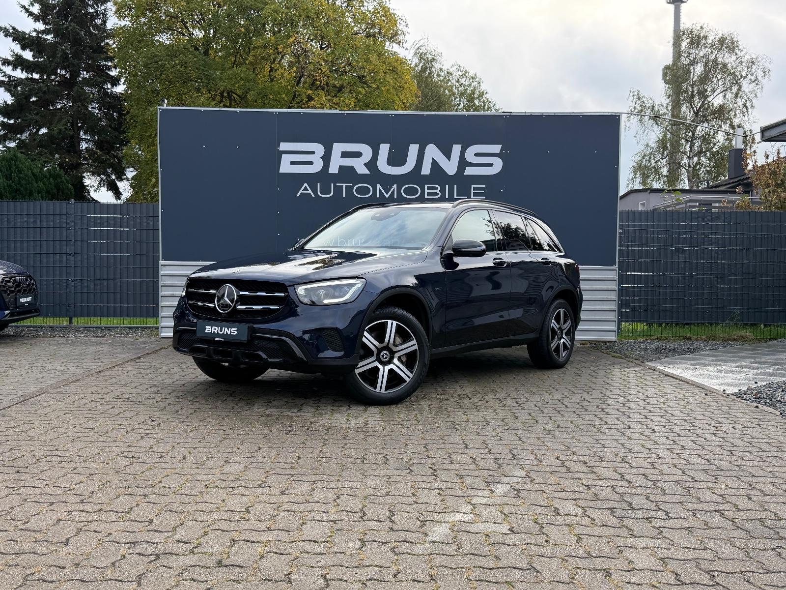 Mercedes-Benz GLC 300 e 4Matic AHK Distronic Panoramadach