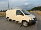 Volkswagen VW T5 Bulli Transporter Multivan Camper - Volkswagen LT aus 2004