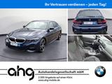 BMW 330i M Sport Innovationsp. Sport Aut. - BMW 330 mit Benzin-Antrieb: Blau, Head-Up Display
