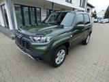 Lada Niva Travel 1,7 Navi Klima Allrad 4x4 AHK 5 Tür. - gebrauchte Lada Niva aus dem Jahr 2022