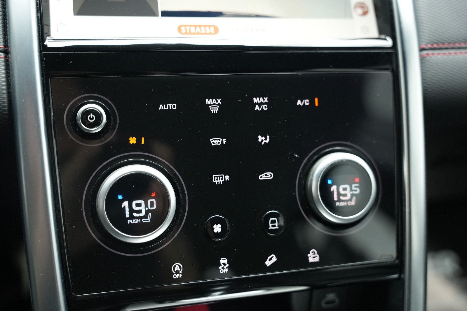 Fahrzeugabbildung Land Rover Discovery Sport /R-Dynamic/LED/R-Cam/Leder/AHK/