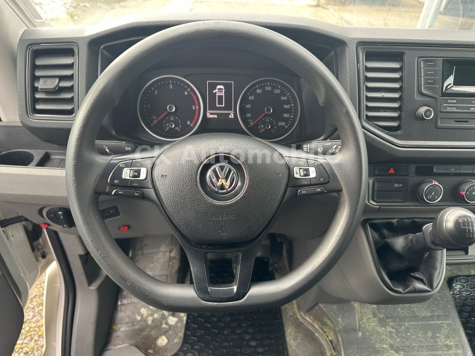 Fahrzeugabbildung Volkswagen Crafter Pritsche/Plane 35 lang FWD/Motorschaden