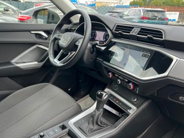 Audi Q3 - 11