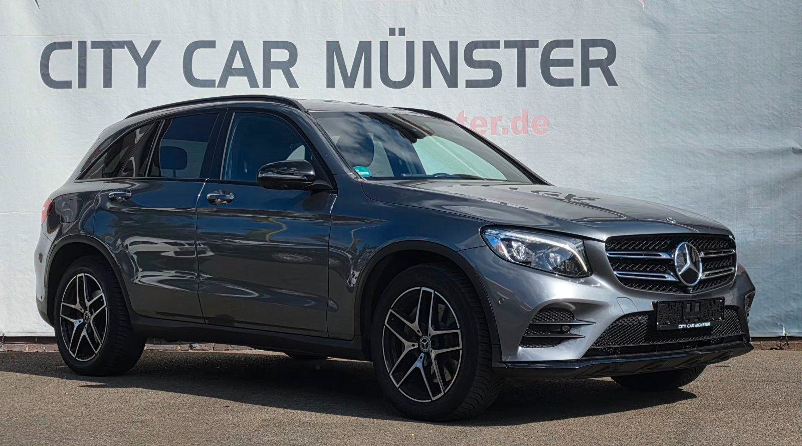 MERCEDES-BENZ GLC 350 – Bild 1