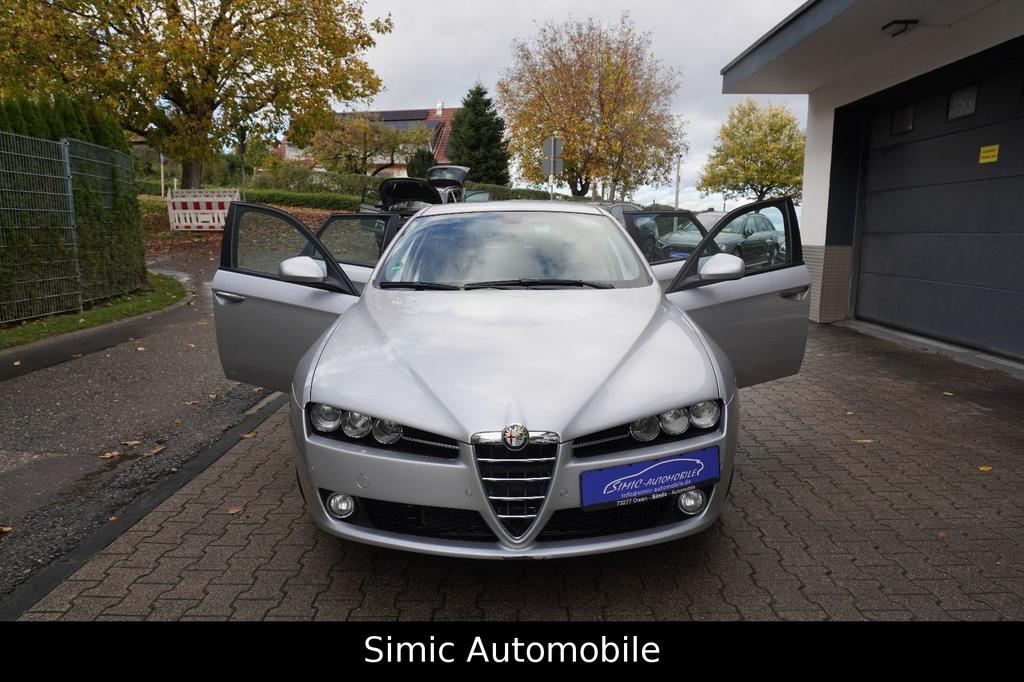 Alfa Romeo 159