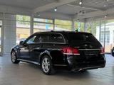 Mercedes-Benz E 220 E T-Modell E 220 BlueTec*NAVI*AHK*LED*SHZ* - Mercedes-Benz E-Klasse: Kombi