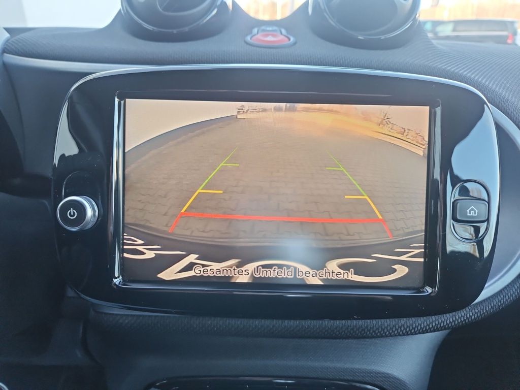 Fahrzeugabbildung Smart EQ ForTwo Cabrio PASSION Ambie. SHZ JBL LED DAB