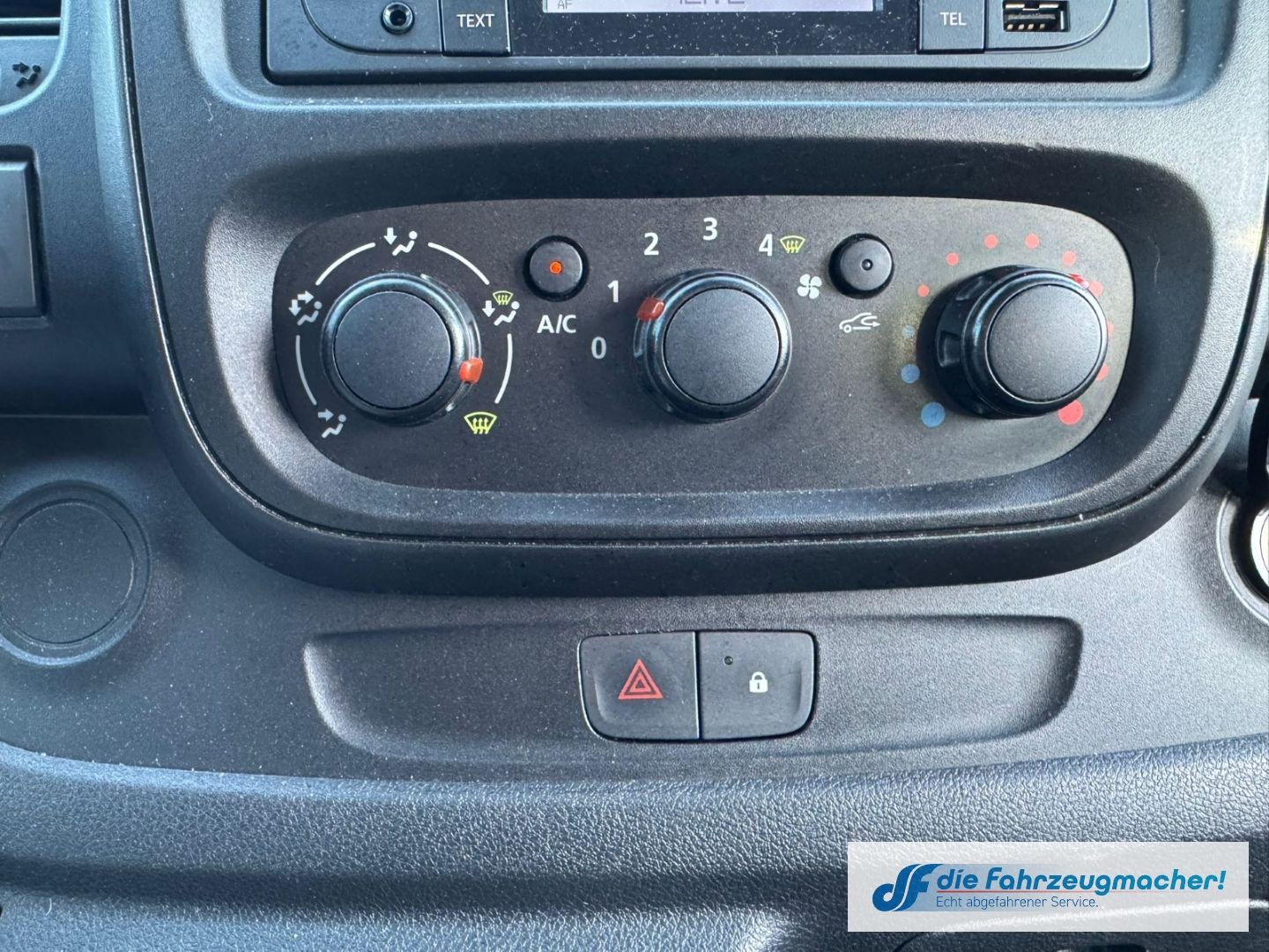 Fahrzeugabbildung Opel Vivaro B Kasten L1H1 2,7t 1.6 CDTI *8086 *EXPORT