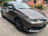 Toyota Auris Edition-S+ 1,6-l-D-4D S/S Edition-S+ - Toyota Auris mit Diesel-Antrieb